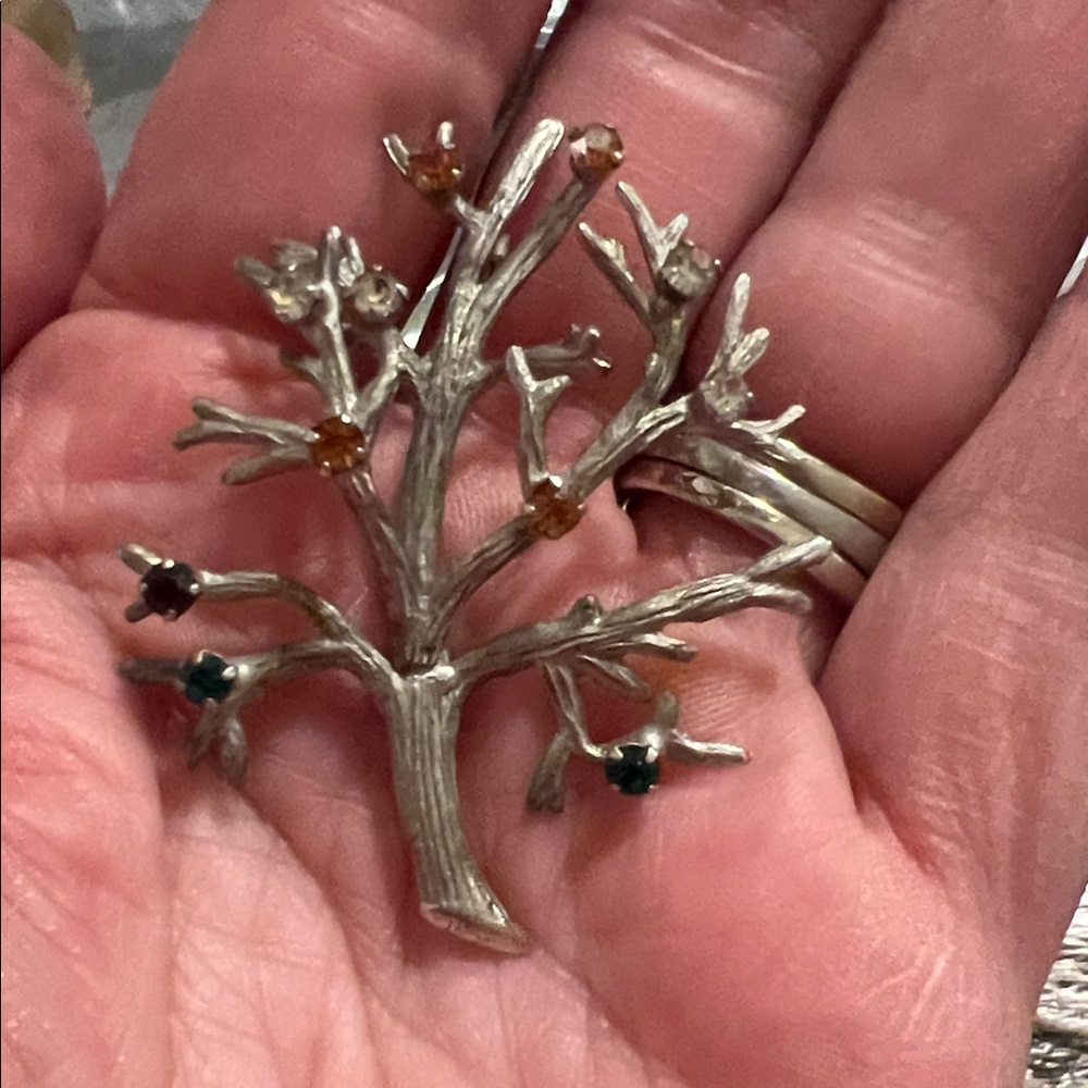 Vintage Sterling Stamped Tree brooch with makers mark